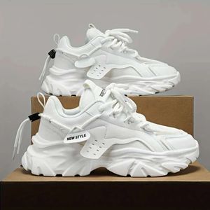 Sport New Vintage Lace Up Chunky Sneakers Mężczyźni - Wygodne i nie -poślizgowe na zajęcia na świeżym powietrzu