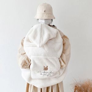 Kuddar korall fleece baby filt swaddle broderad björn vinter tröstare baby varm barnvagn filt spädbarn kappa tupplur