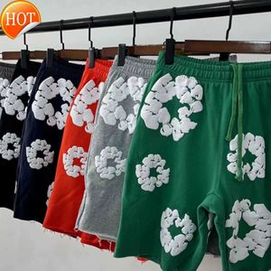 Big 2024 Designer Puff Shorts Jeans para homens e mulheres Tear Street Fashion Beach Praia multicolorida Sorto de férias Desgaste