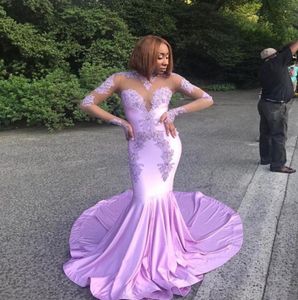 Light Purple Mermaid Prom Dresses 2018 Ny långärmad svepstam Illusion High Neck Formal Evening Dress Party Gowns Custom Mad4136931