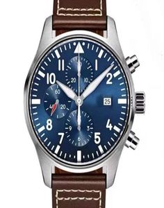 Ny pilot Men039s Top Luxury Quartz Watch 41mm Multifunktionell kronografrörelsesläderband Lysande handsporter med CAL6008185