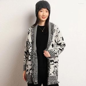 Kvinnors stickor höst och vinter mode kashmir lös casure cardigan coat tröja