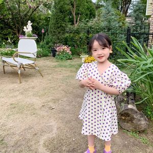 Sommer koreanische Kind Babykleid Kleid Baumwolle unregelmäßige Spitze Little Kurzarm Dot Print Kid Prinzessin 240322