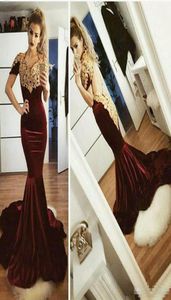 Sexig 2K17 Black Mermaid Prom -klänningar Långa ärmar Vneck -applikationer Velvet Evening Dress Formal African Party Gowns Cap Short Sleev5070656