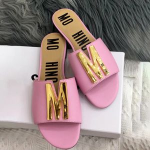 نمط جديد من الجلد المصنوع من الجلد الأصلي مشمس العلامة التجارية الصلفية Moschi Sliders Women Mule Summer Pool Beach Shoe Slide Slide Flat Lady Rubber Men Sandale Loafer Gift