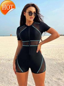 2024 High Quality Designer Swimwear Womens Peachtan Short Sleeve Surfing Suit Black One Piece Swimsuit Women Patchwork Sporty With Shorts Bathing Sui