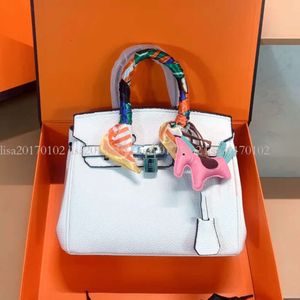 Designer Frauen -Tasche Leder hochwertige Marke Mode Brieftasche mit Kette Outdoor Shopping Umhängetasche 003