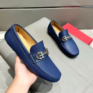 F Tasarımcı Erkekler Sürücü Ayakkabıları Elbise Ayakkabı Mocasin Moccasin Loafers Tasarımcı Sıradan Ayakkabı Loafers Katırları Kare Ture MWQ00001