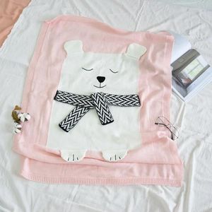 Coperte 3 tipi di bambini a colori diversi da lavoro con cartone animato orso di cartone animato Coppata a maglia divano TV simile a un cashmere 80x105cm