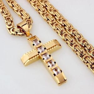 Pendant Necklaces Christian Cross Women's Fashion Metal Zircon Inlaid Accessories Religious Amulet Jewelry Without Chain