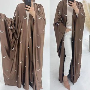 Abbigliamento etnico Donne in raso Burqas ricamo arabo matto manicotto cardigan musulmano abaya islamico soft cozy kaftan