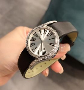 Fashion Women Watches Design Paget Luxury Diamond Round Watch Leather Strap Wristwatch3794383