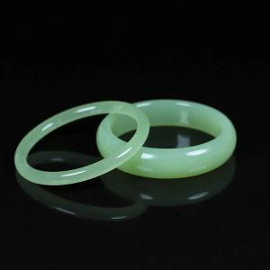 Bangles Chinese Hetian Jade Bracelet 5464mm Charm Jewellery Fashion Accessories Handcarved Man Woman Luck Round Bangle Amulet Gifts