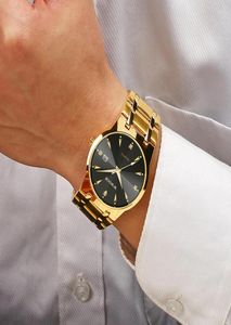 2020 Wwoor Diamond Watches Mens Top Brand Luxury Gold Black Quartz Watch for Men Fashion Fashion Watch Watches Relojes Hombre L2045267