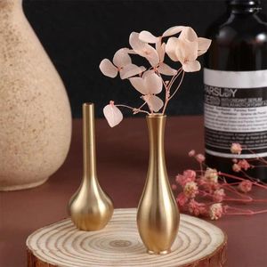 Vases Elegant Pure Copper Mini Antique Vase Small Plant Container Living Room Decorative Unique Nordic Flower Ornaments