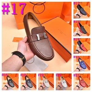 40Model Designer Men Sapatos casuais Marca de luxo 2023 Mocassins de couro Mocassins deslize respirável em sapatos pretos de direção mais tamanho 38-46