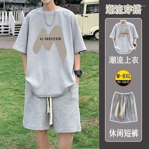 Herrspårar sommar överdimensionerade japanska koreanska våffla set casual tryckt sportdräkt lös t -skjorta shorts byxa 2 stycke uppsättningar kläder