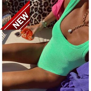 2024 Ny modedesigner Sexig bikini sätter billiga kvinnors fluorescerande crinkle tyg baddräkt för kvinnor special tyg godis färg europeisk och amerikansk j240319