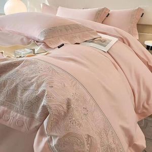 Bedding Sets Premium 200 Thread Count Long Staple Cotton Four Piece Set Embroidered Duvet Cover And Bed Sheet Comforter