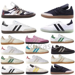 Sapatos de grife sapatos casuais veganos para homens treinadores de designers nuvem cor núcleo cor núcleo preto colegial goma verde goma externa esportes planos tênis