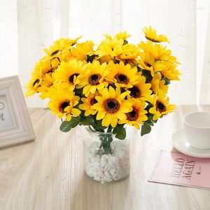 Decorative Flowers Artificial Silk Fake Yellow Sunflower Heads Fabric Floral For Home Decoration Wedding Deco Bride Holding Baby Shower Dec