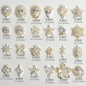 10st/Lot Snowflake Flower Heart Drop Zircon Crystals Rhinestones Jewelry Nail Art Decorations Nails Accessories Charms levererar 240401