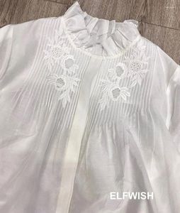 Kvinnors blusar 2024 Kvinna Söt vit svart blommig broderad skjorta Ruffled krage Långärmad blossad manschetter Fashion Blus Tops