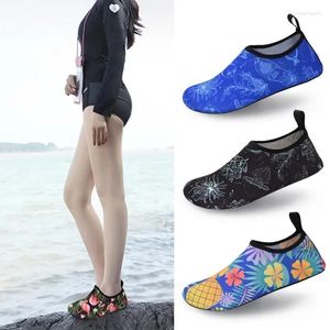 Scarpe casual snorkeling yoga che cavalca il parco acqua all'aperto spiaggia nuotare uomini e donne immergersi