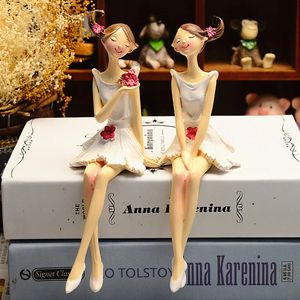 2PCS/SET Piękne anielskie żywice rzemieślnicze Fairy Figurines Wedding Gift Home Dekoracja Hogar Moderno Fairy Nordic Garden Angel 240329