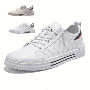 basketball Sports Top Comfy Non-slip Skate Shoes for Men's Activities - Trendy Solid Casual Sneakers Outdoor