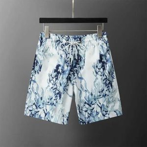 Wysokiej wysokiej odzieży męskiej Designerskie spodenki Summer Casual Street Wear Szybkie suszenie stroju kąpielowego w paski stroju kąpiel