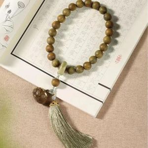 Strand Green Sandalwood Armband Retro Flödande doftande kulturella leksaker Herr- och kvinnors Buddha -pärlplattor spelar