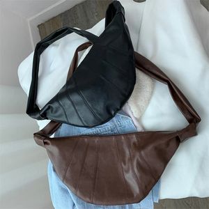 Bolsas de mensagens de ombro retrô Saco de cintura de couro PU da moda todas as bolsas de combinação de bolsas croissant de cor de grande capacidade 240326