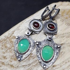 Dangle Küpeler Kadınlar İçin Büyük Oval Yeşil Taş Tibet Gümüş Renk Kırmızı Rhinestone Geometrik Su Damlası Küpe Takı