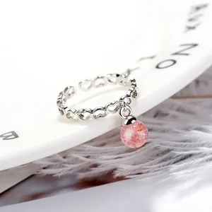 Klusterringar 925 Sterling Silver Romantic Hollow Heart Ring for Woman Fashion Jewelry Pink Crystal Agate Circular Pendant Accessories