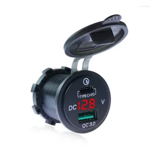 Kök Storage Car Charger Fast Charge Flash med spänning Display Type-C USB-gränssnitt 12V / 24V