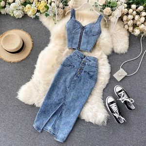 Abiti da lavoro 2024 Summer Women Skirt Due pezzi set sexy sexy ctopped jeam denim giubbotte in vita alta gonne coreane da donna senza maniche