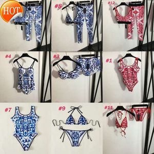 Designer Sexig bikini sätter 2024 Nya mode lyxiga kvinnor tryckt kvinna baddräkt vadderad en bit baddräkt split yoga outfit sexig s set charmiga badkroppar spor