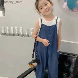 Byxor Spring and Summer Girls Pants Korean Sty Suspenders Denim Loose Jumpsuit Trousers Baby Kids Clothers Childrens Clothing L46