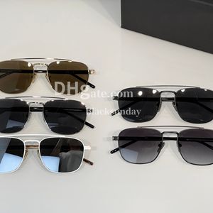 Designer Mulheres Óculos de sol Trexos de metal moldura de metal Óculos de sol de alta qualidade Moda polarizada óculos de sol personalizados Eyewear Christmas Presente