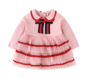 Nowe sukienki dla dzieci dla dziewcząt sukienka na imprezę Pink Bow Botton Long Rleeve Plisted Girls Sukienka świąteczna3768266