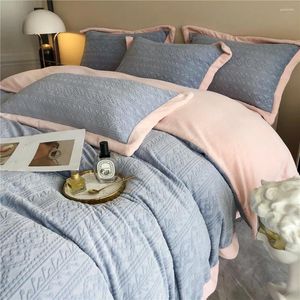 Set di biancheria da letto Morden inverno copripiumino calda copertura latte velluto di colore solido 4pcs set foglio letto e trapunta con cuscino