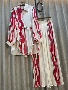 Kvinnors tvåbitar byxor Fashion Print Casual Suit For Women Spring Oregelbundet långärmad skjorta Elastisk midja veckad bred ben Tvådelar Set