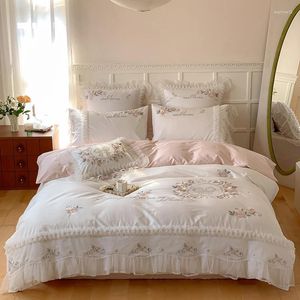 Bedding Sets White Pink Patchwork 1000TC Egyptian Cotton 4/7Pcs Set Flowers Embroidery Lace Ruffles Duvet Cover Bed Sheet Pillowcases