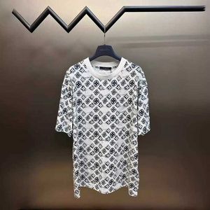 designer double stranded pure cotton full body presbyopia printed men's round neck