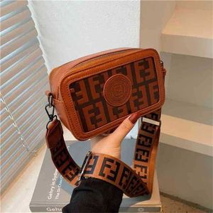 Damenhandtasche Designer 50% Rabatt -Freigabeverhältnisse kleine weibliche Mode Doppel Reißverschluss Kamera -Tasche Breiter Schultergurt Einzelumhängentasche