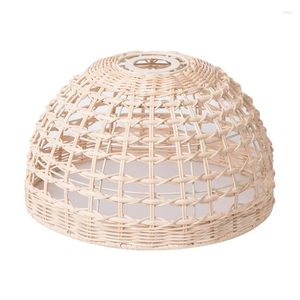 Dekorativa plattor rattans-woven lampskärm handgjorda hängande pendelljus täcker naturligt material lampa skugga hem dekorationer tillbehör