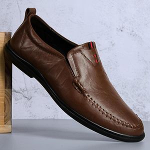 Sıradan ayakkabılar moda erkekler orijinal deri yumuşak tabanlar rahat loafers sürüş açık hava sporları