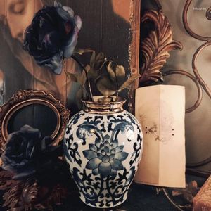 Vaser franska klassiska blå och vit porslin förgylld vas Elaine fjäril dekorativa ornament hem dekorationer dekor trädgård