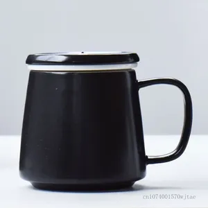 Mughe Minimalista in stile Minimalista Creative Black White Colors Tagina con coperchio Ceramica a 350 ml Coppa di caffè Milk Coffee Tazza di acqua 1pc